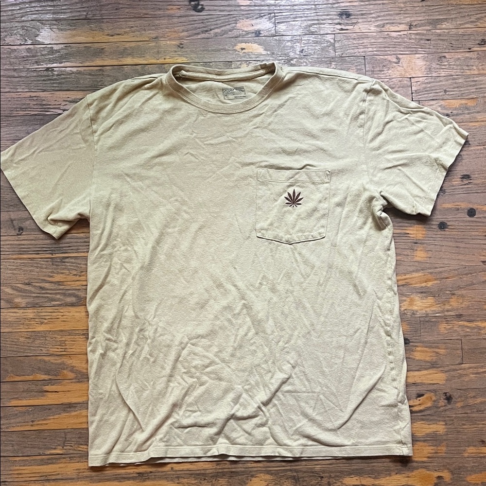 Patagonia Men’s Workwear Hemp Beige T-Shirt with Pocket Detail